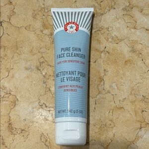 First Aid Beauty Pure Skin Face Cleanser - light blue and white